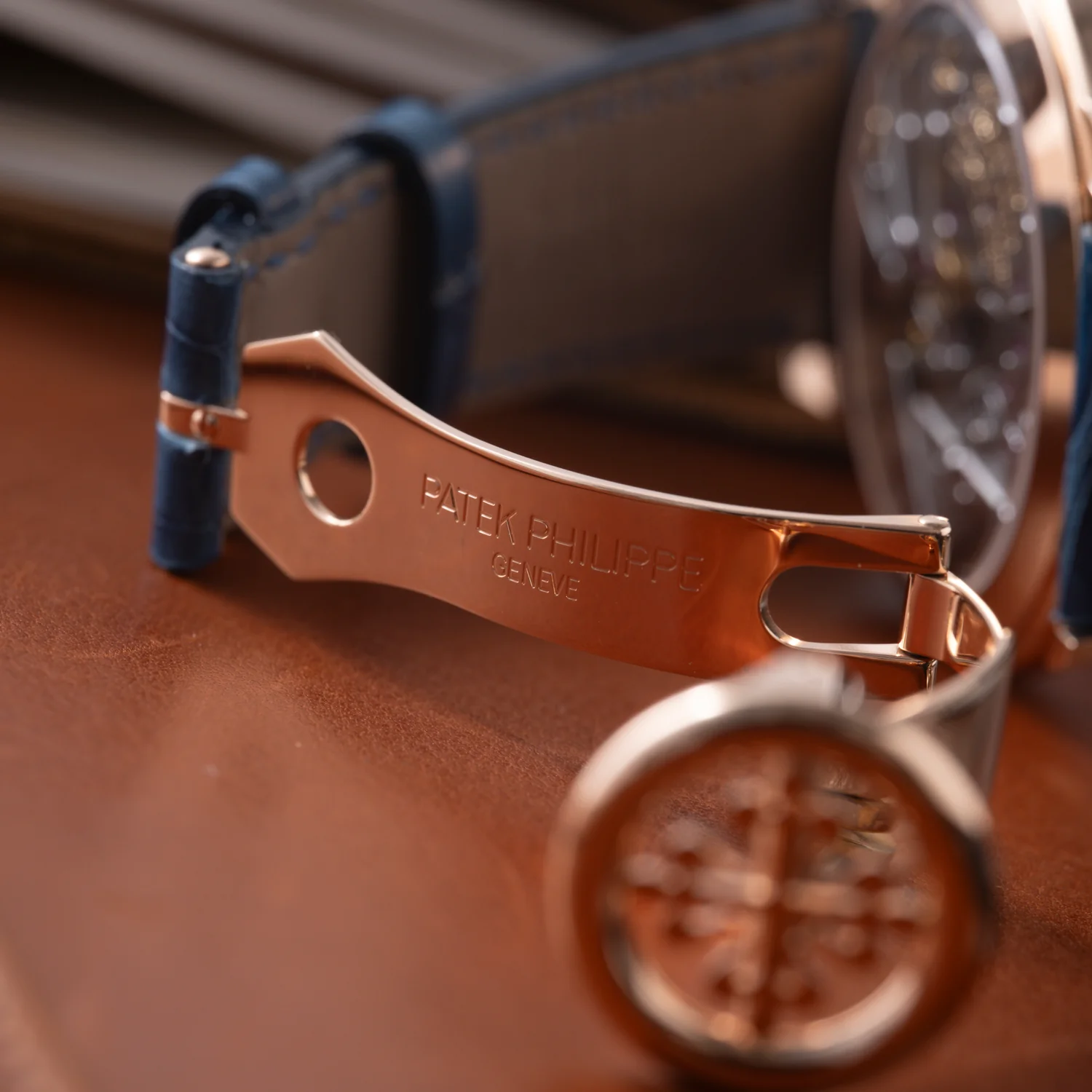 Patek Philippe Calatrava Travel Time — view 9