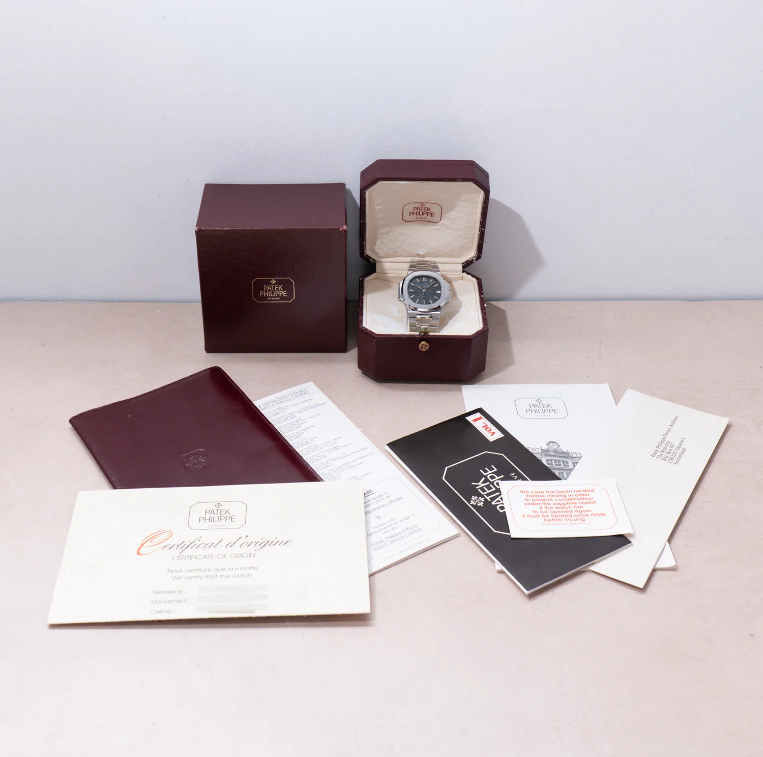 Patek Philippe Nautilus — view 6