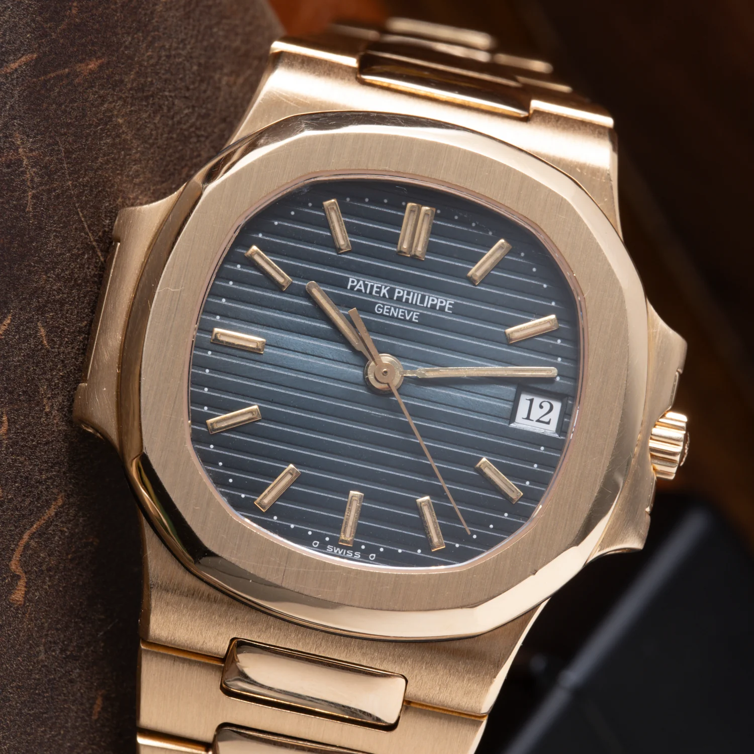 Patek Philippe Nautilus — view 9