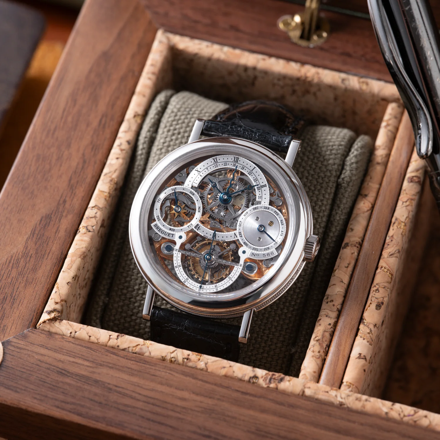 Breguet Classique Complications Tourbillon Perpetual Calendar — view 7